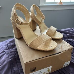 NIB JCrew Factory Size 7.5 Sandals